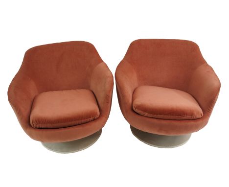 A PAIR OF SWEDISH WEDFURN MID-CENTURY PINK UPHOLSTERED TUB CHAIRS 64cm high (2) This item is offered for sale as a work of ar