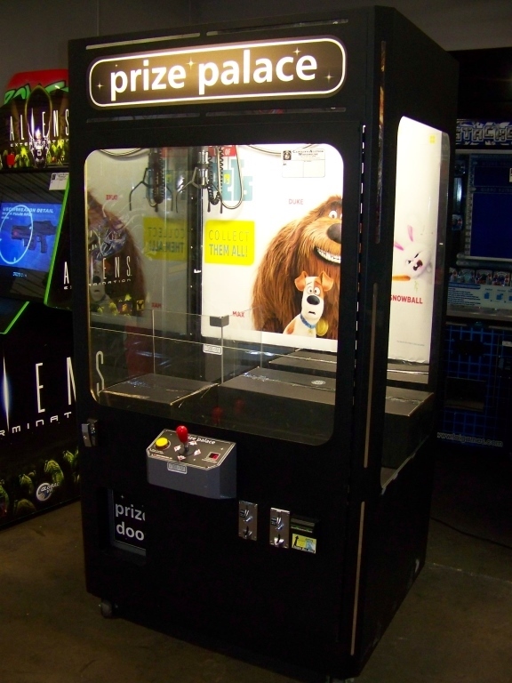 42" PRIZE PALACE PLUSH CLAW CRANE MACHINE IMPULSE Item is in used