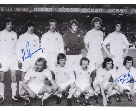 Leeds United 1975, Football Autographed 8 X 6 Photo, A Superb Image Depicting Players Posing For A Team Photo Prior To A 1-1 