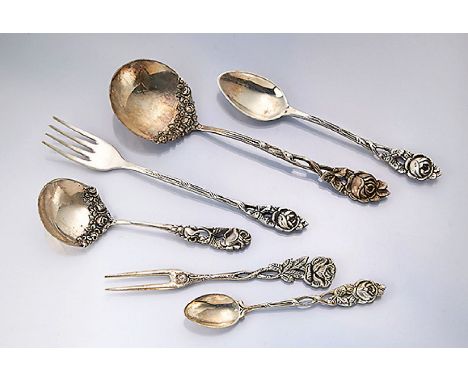 Kuchenbesteck für 8 Personen, 800er Silber,   in der Art der Hildesheimer Rose, best. aus: 8 Kuchengabeln, 6 Kaffeelöffel, 6 