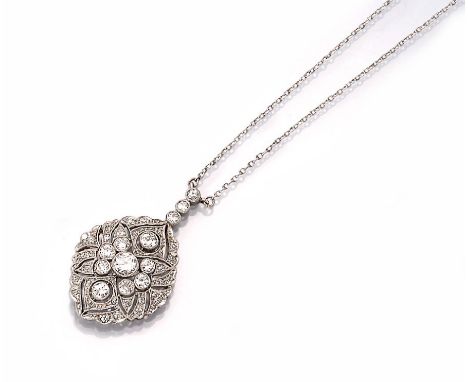 Art-Deco-Collier mit Diamanten, Platin,   um 1920, Altschliff-Diamanten zus. ca. 1.56 ct Weiß/vs-si, L ca. 42 cm, Kastenschlo