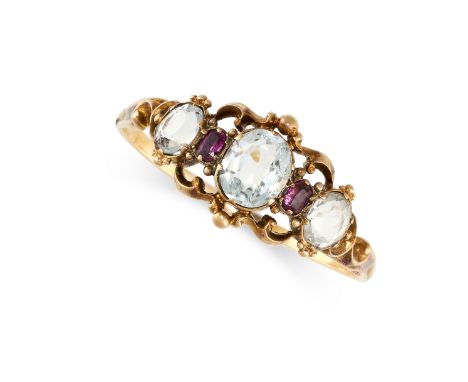 NO RESERVE -&nbsp;AN ANTIQUE VICTORIAN AQUAMARINE AND RUBY RING, 19TH CENTURY in yellow gold, set with a trio of graduated ov