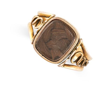 NO RESERVE -&nbsp;A REVERSIBLE ANTIQUE HAIRWORK MOURNING LOCKET RING, 19TH CENTURY in yellow gold, the tapering band of openw