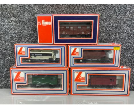 Five Model Lima trains accessories including 2x Horse boxes &amp; continental ferry van etc, all in original boxes