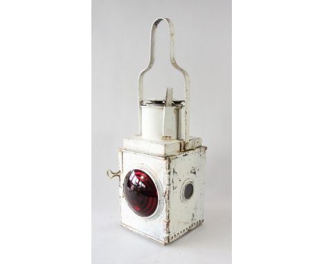 A white BR(W) tail lamp, with burner 