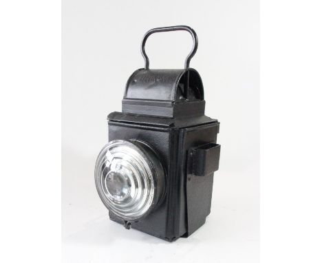 A black BR(M)M side lamp 