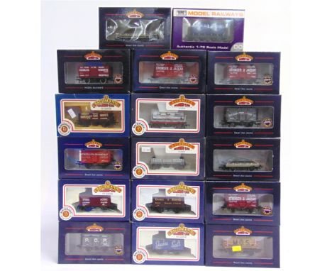 [OO GAUGE]. SEVENTEEN ASSORTED BACHMANN WAGONS  each boxed.