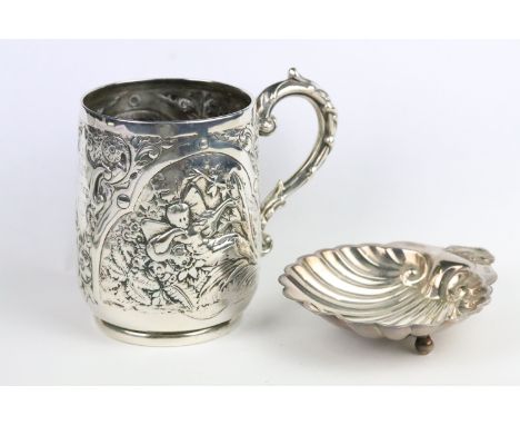 Victorian William Hutton &amp; Sons silver hallmarked tankard cup having moulded cherub detailing to sides, together with a s