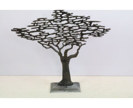 Large ‘ Tree of life ‘ metal sculpture with a bronze effect finish, 76cm high 