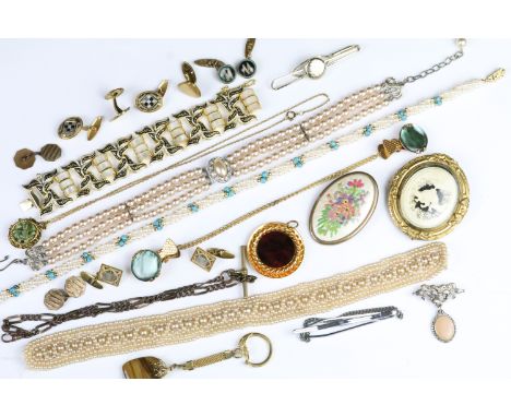 Collection of vintage costume jewellery to include Victorian mourning brooch with carved bone scene and swivelling photo pane