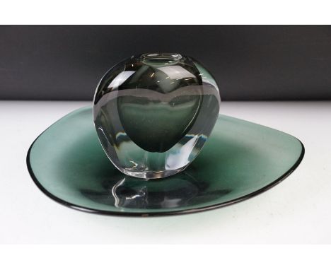 Vintage Nils Landberg Orrefors heavy glass vase, 13cm tall, with accompanying large modernist glass bowl/ plate, 30cm diamete