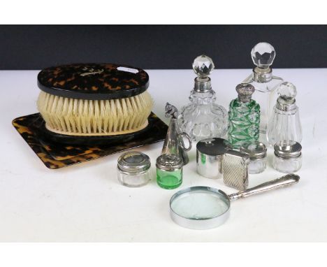 A group of mixed collectalbes to include hallmarked silver collared scent bottles, hallmarked silver lidded jars, hallmarked 