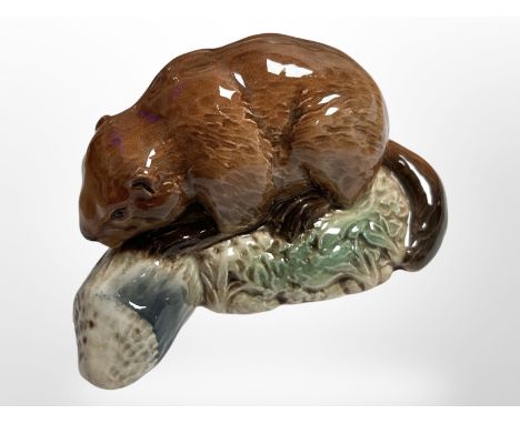 A Beswick beaver figure model 1943, length 11.5 cm