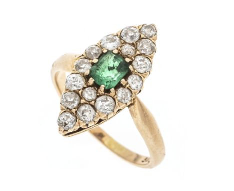 Art Déco Schiffchen-Ring RG 585/000 mit einem im Smaragdschliff fac. Smaragd 4,5 x 3,6 mm und 16 Altschliff-Diamanten, zus. 0