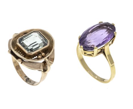 2-teiliges Ring-Konvolut, 1 x GG 585/000 4,4 g, mit einem oval fac. Amethyst 17,0 x 9,6 mm, RG 53, 1 x GG 333/000 mit einem i