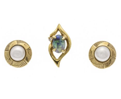 2-teiliges Gold-Konvolut, 1 x Opal-Anhänger GG 750/000 1,0 g, mit einem ovalen Opal-Cabochon 6 x 4 mm und einem Brillanten 0,