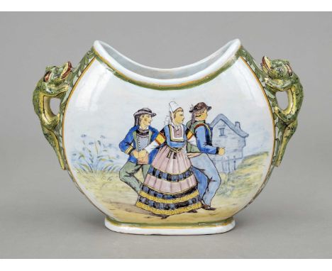 Jugendstil Vase, Quimper, Frankreich, Anf. 20. Jh., Fayence, polychrom bemalt, flachgedrückte Form mit seitlichen Handhaben i