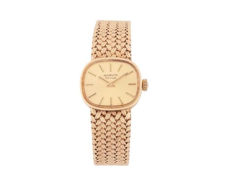 Marvin Revue wristwatchSerial Number: 08495Case Material: 9k Yellow GoldCase diameter: 21mmDial: GiltNumerals: BatonMovement: