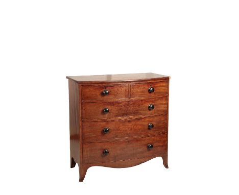 A GEORGE III MAHOGANY BOW FRONT CHEST OF DRAWERS, Late 18th century, the two short and three long drawers with turned knob ha