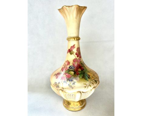 Royal Worcester hand painted blush ivory vase 1538 Height 27 cm