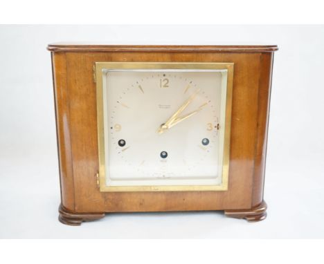 Elliott chiming mantle clock, 22cmx28cm