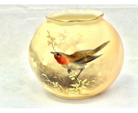 Royal Worcester small blush ivory vase hand painted Robin decoration 