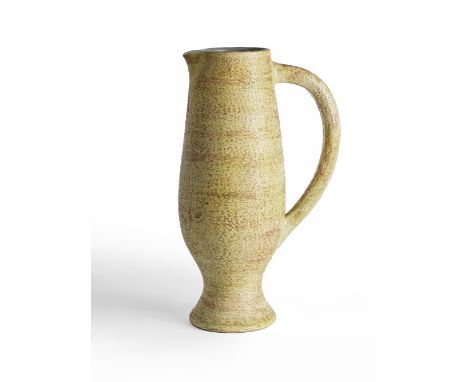 POL CHAMBOSTPichet mod. 1014Bcréation vers 1950Signé, en céramique émailléeH. 34,5cm.(13 9/16in.)A signed enamelled ceramic m