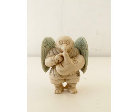 JAPON Netsuke en ivoire peint (Ht:5,5cm)