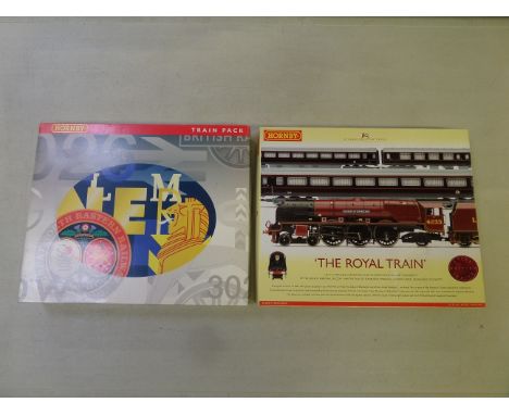 2 Hornby Railways Train Packs. An un-named pack comprising a BR King class tender locomotive and tender 'King Charles I' RN60