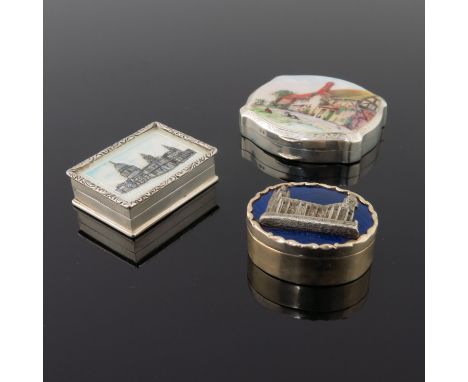 An Elizabeth II silver rectangular pill box, the cover enamelled with a view of St Paul's Cathedral, Birmingham 1976, a silve