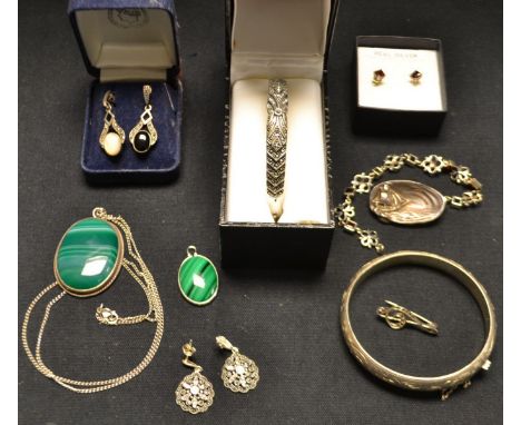 Silver Jewellery - an Art Deco Marcasite hinge bangle; another; a malachite oval pendant; earrings, bracelet, brooch etc qty 