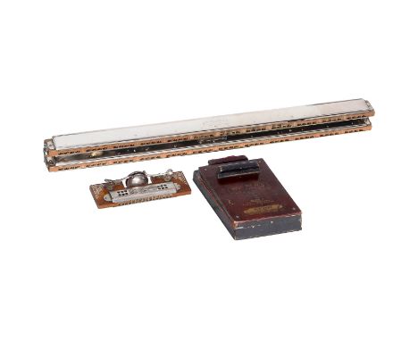 Mundharmonika Hohner Chord 48 und weitere Teile  1) Hohner Chord 48, um 1980, Orchestra Type, 2 separate Instrumente, mit Sch