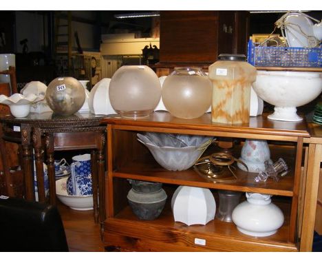 Assorted glass light shades 