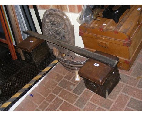 A cast iron fire back with Georgian royal coat of arms - made by Thomas Elsley, together with a three part fender and iron gr