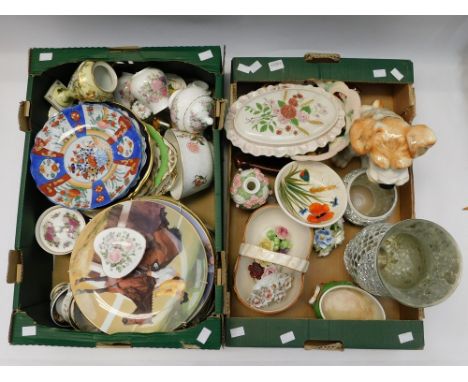 A collection of 19th and 20th Century porcelains to include Derby small sauce tureen, Japanese export plates, Spode decorativ