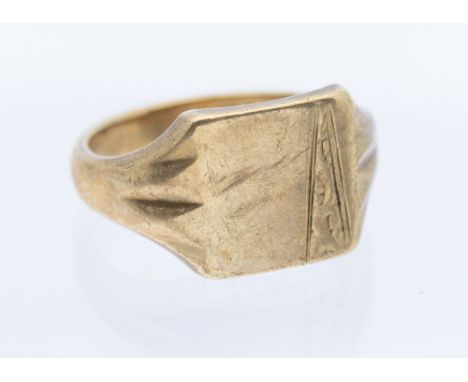 A gentleman's 9ct gold signet ring with square engraved top, width approx 12mm, size Q1/2, weight approx 6.5gms   Further det