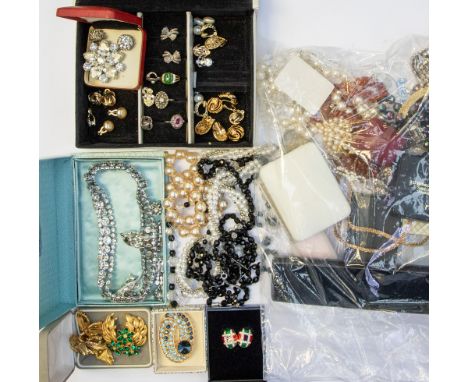 A collection of vintage costume jewellery to include silver marcasite ring, silver earrings, paste set necklaces, earrings, b