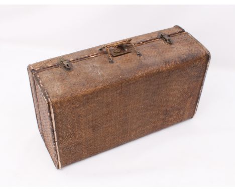A vintage mid-20th century rattan suitcase - 66 x 39 x 25.5 cm.