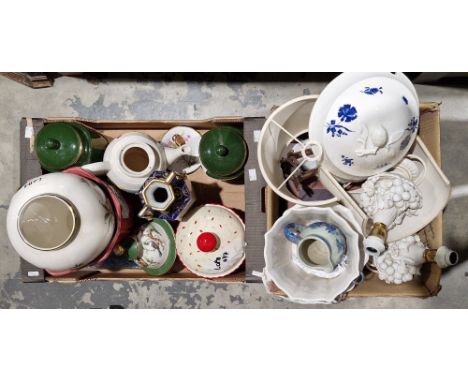 An assortment of ceramics to include a Florentine ceramic lidded jar decorated with birds and branches and a jar in the form 