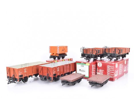 LGB G Gauge Wagons (7) Field Railway 2 axle wagons Brown, missing loads and brake handles F, 4044 2 Axle Sulzbach-Rosenburg O