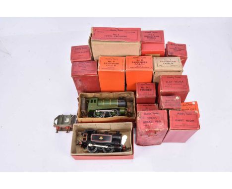 Hornby 0 Gauge clockwork post-war Tank and Tender Locomotives Goods and Passenger Rolling Stock Track and Accessories, No 40 