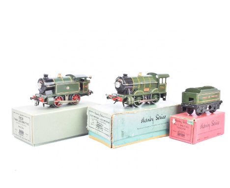 Hornby 0 Gauge Electric  GWR green Tank and Tender Locomotives, E120 Special Locomotive 4700 and Tender with spanner and lamp