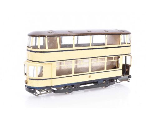 An 0 Gauge clockwork 2-axle tramcar by Van Reimsdijk, made circa 1952, with continuous-run clockwork mechanism (tested okay),