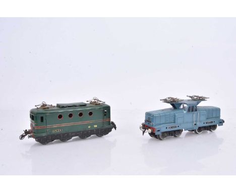 Pair of French Hornby 0 Gauge 3-Rail Pantograph Locomotives, light blue bogie BB 13001 die-cast body locomotive and green BB-