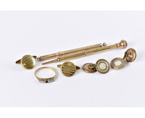 A 9ct gold swizzle stick, 5g, together with a yellow metal ring lacking a stone, two pairs of cufflinks and a Victorian pinch