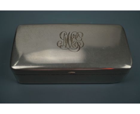 A late 19th / early 20th Century electroplate pocket snuff or similar box, its hinged lid bearing an engraved monogram, 8 x 4