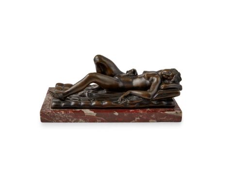 CONTINENTAL SCHOOL RECLINING NUDE, CIRCA 1920 bronze, raised on a marble plinth figure 31cm long   