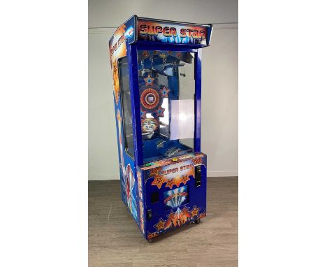 BAYTEK 'SUPERSTAR' LARGE ARCADE SKILL GAME,with keys and manual