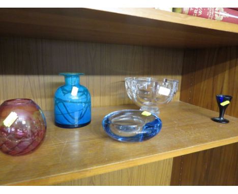 ORREFORS GLASS BOWL, HOLMEGAARD ASH TRAY, RED GLASS VASE SIGNED TO BASE, TOGETHER WITH STUDIO GLASS BOTTLE AND A BRISTOL BLUE