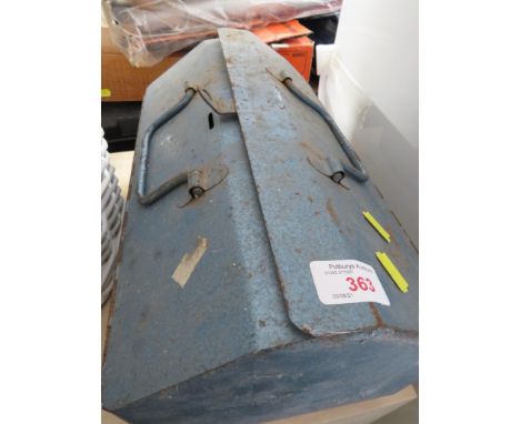 METAL TOOL BOX WITH CONTENTS OF SPANNERS.